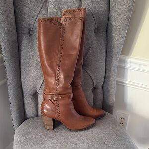 UGG Brown Heeled Boots with Braided Accent